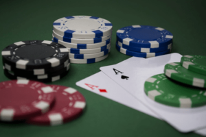 Online gambling, online casino, live dealer casino